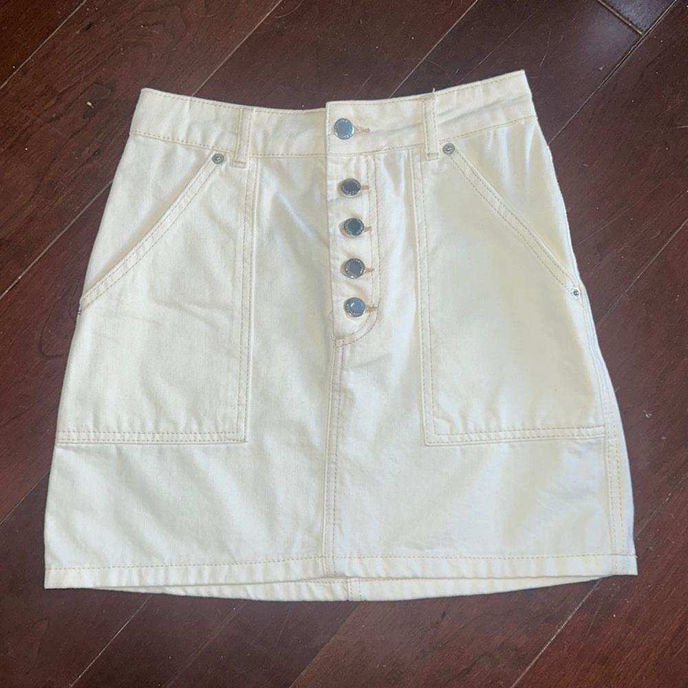 NWOT Topshop denim skirt size 2